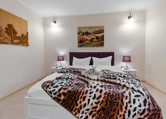 Rentforcomfort Bella Studio