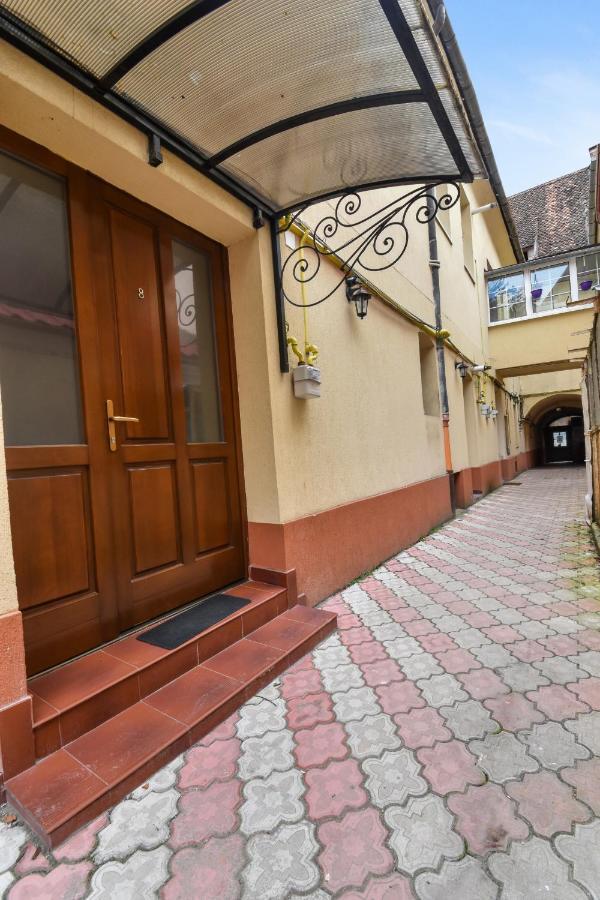 公寓 Rentforcomfort Bella Braşov